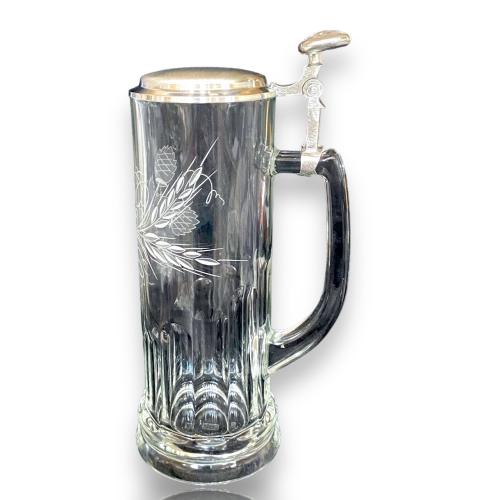 Preview: Bierkrug, Bierseidel mit Ährendekor und Zinndeckel - Gravurfähig