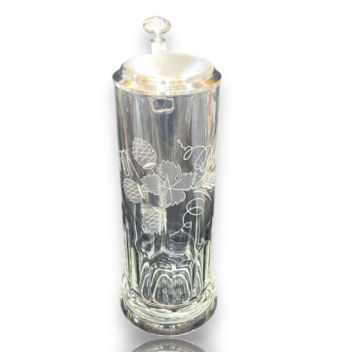 Preview: Bierkrug, Bierseidel mit Ährendekor und Zinndeckel - Gravurfähig