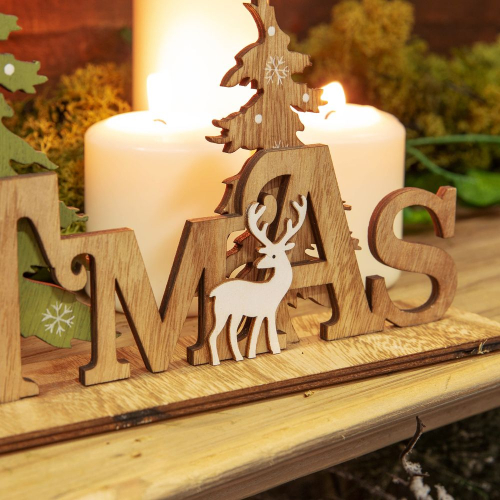 Preview: Schriftzug Christmas mit Winterwald, Weihnachtsdeko Holz