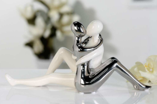 Keramikfigur Liebespaar zur Hochzeit - Dekofiguren für Verliebte
