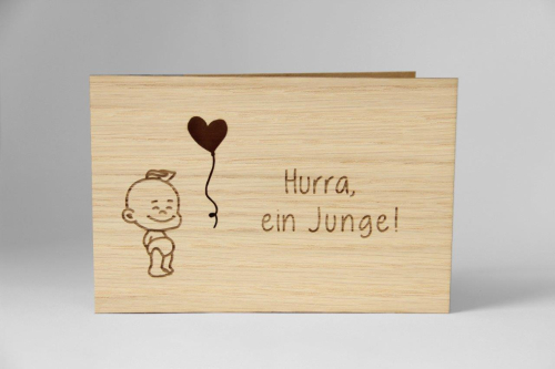 Glückwunschkarte aus Holz zur Geburt eines Jungen, Holzgrußkarte faltbar