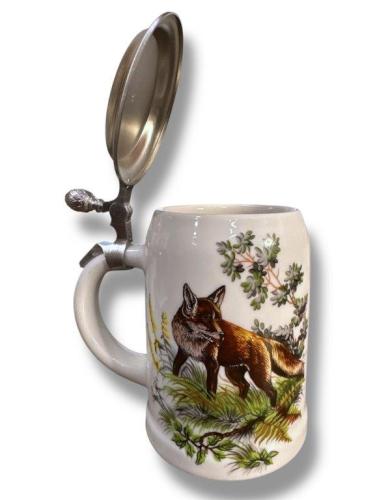 Bierkrug Hirsch und Fuchs mit Zinndeckel, Porzellankrug Waldtiere - Gravurfähig