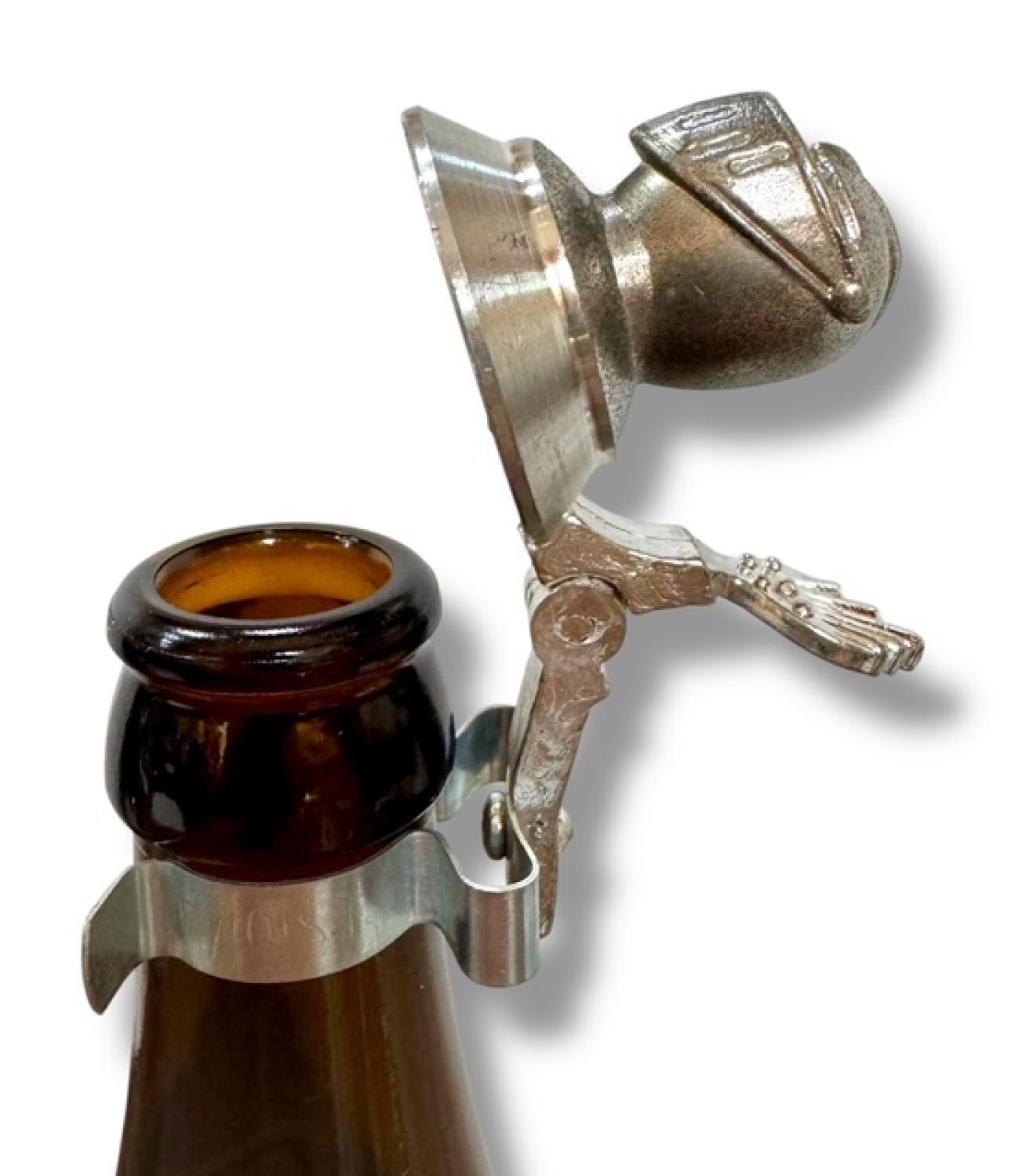 Bierflaschenverschluß Ritterhelm - Bierflaschendeckel