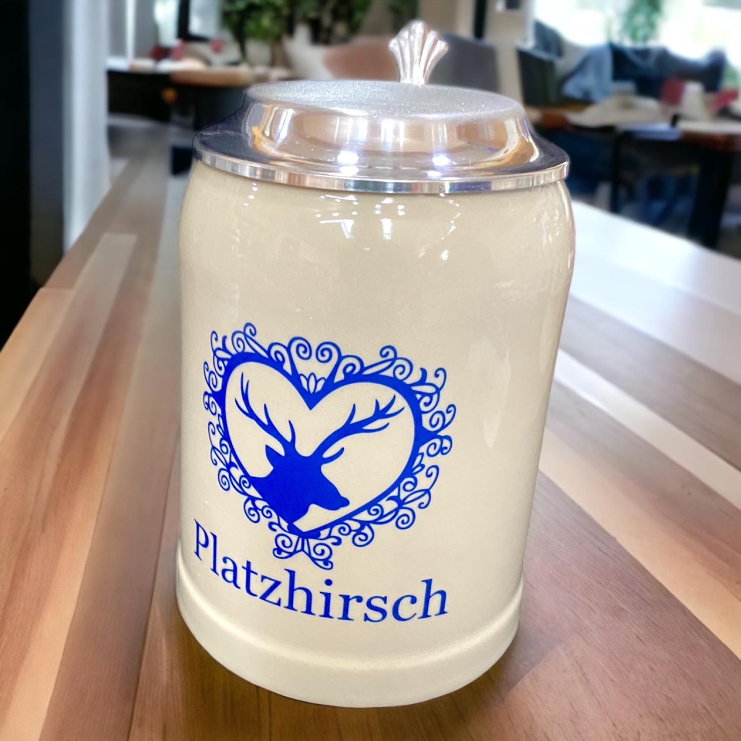 Bierkrug Platzhirsch mit Zinndeckel -  Porzellankrug